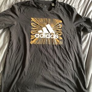 Black foil Adidas T-shirt size medium men’s